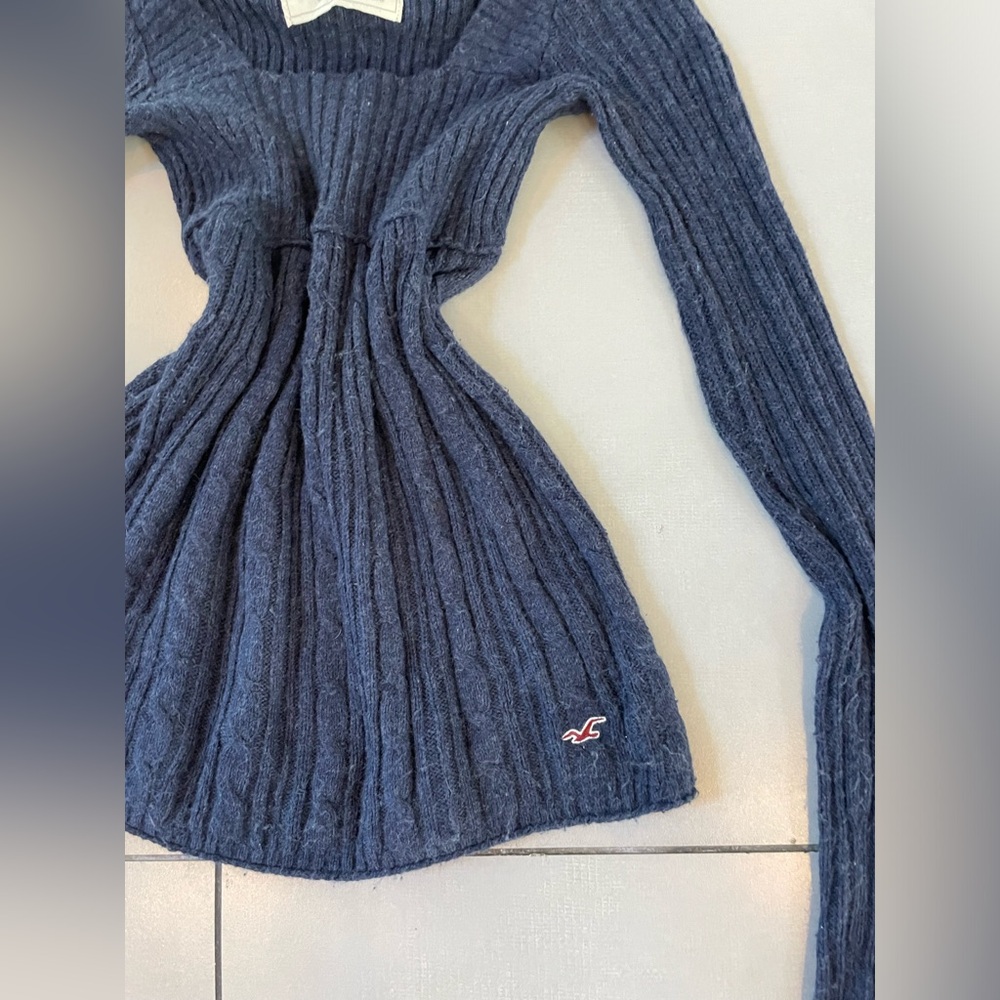 Hollister Co. navy blue Original Vintage Cable Knit Babydoll Sweater - Picture 2 of 4